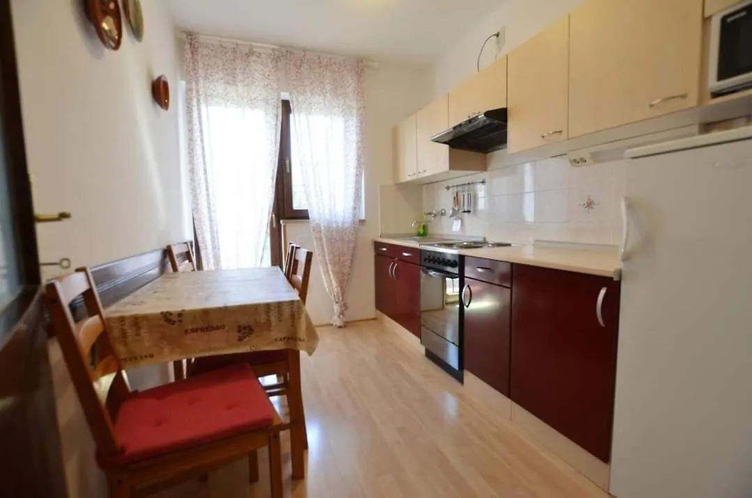 רוביני Tony Apartments